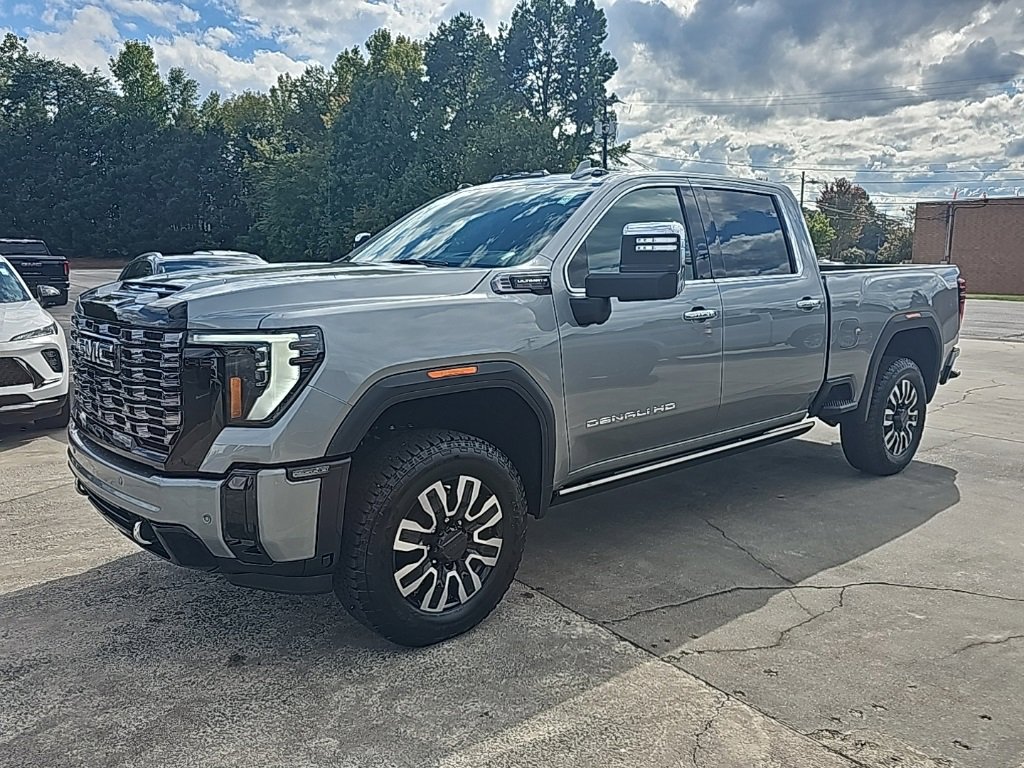 New 2026 GMC Sierra 2500 Denali Ultimate image 4
