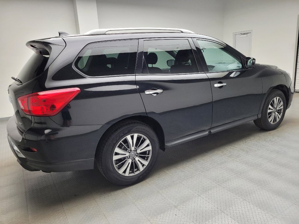 Used 2020 Nissan Pathfinder S AWD/4WD image 10