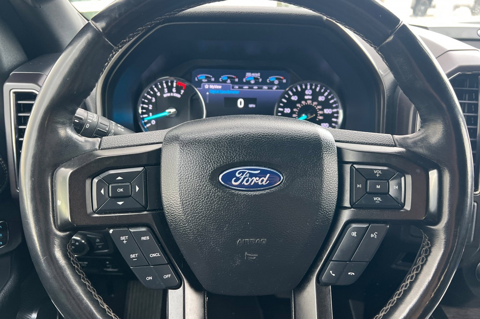 Used 2020 Ford Expedition Max Limited image 22