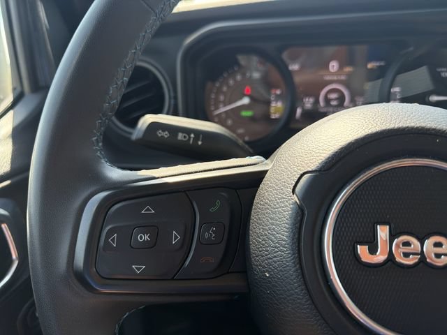 Used 2024 Jeep Wrangler Unlimited Rubicon 4xe AWD/4WD image 27