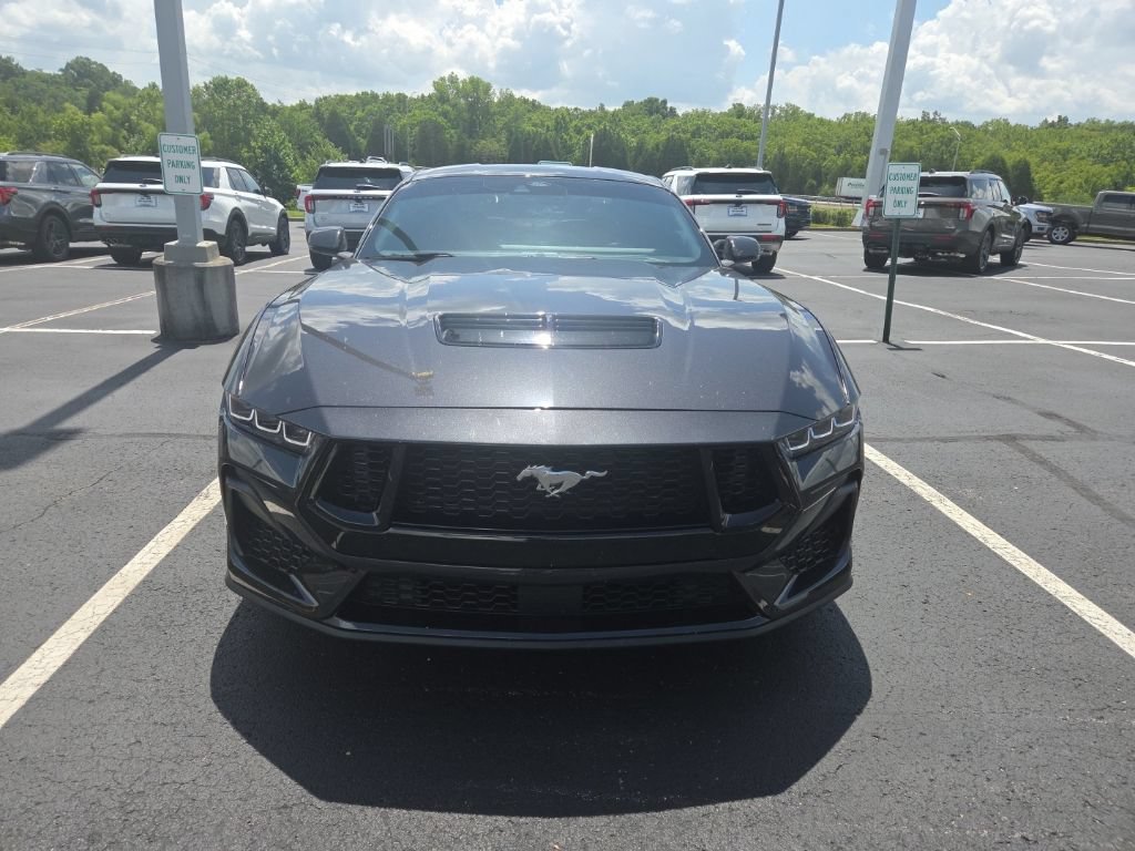 Used 2024 Ford Mustang GT Premium RWD image 2