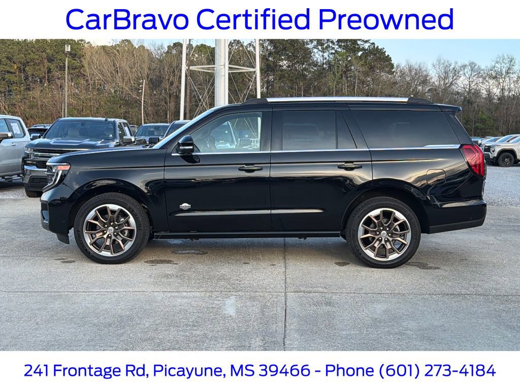 Used 2025 Ford Expedition King Ranch image 3