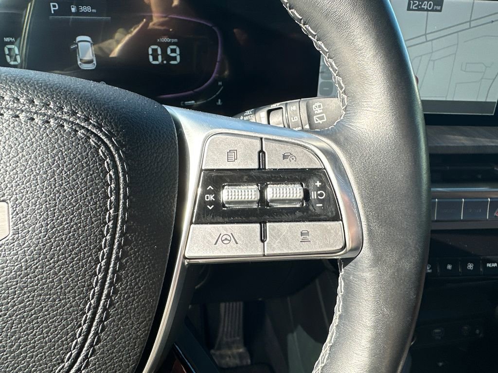 Used 2023 Kia Telluride EX w/ EX Captain's Chair Package image 26