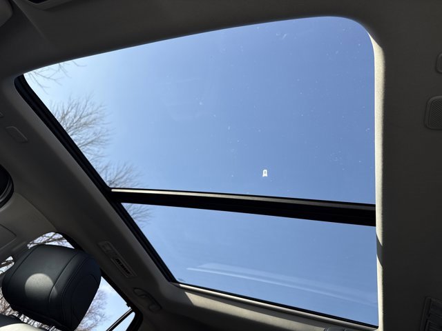 Used 2023 Toyota Sequoia Limited image 30