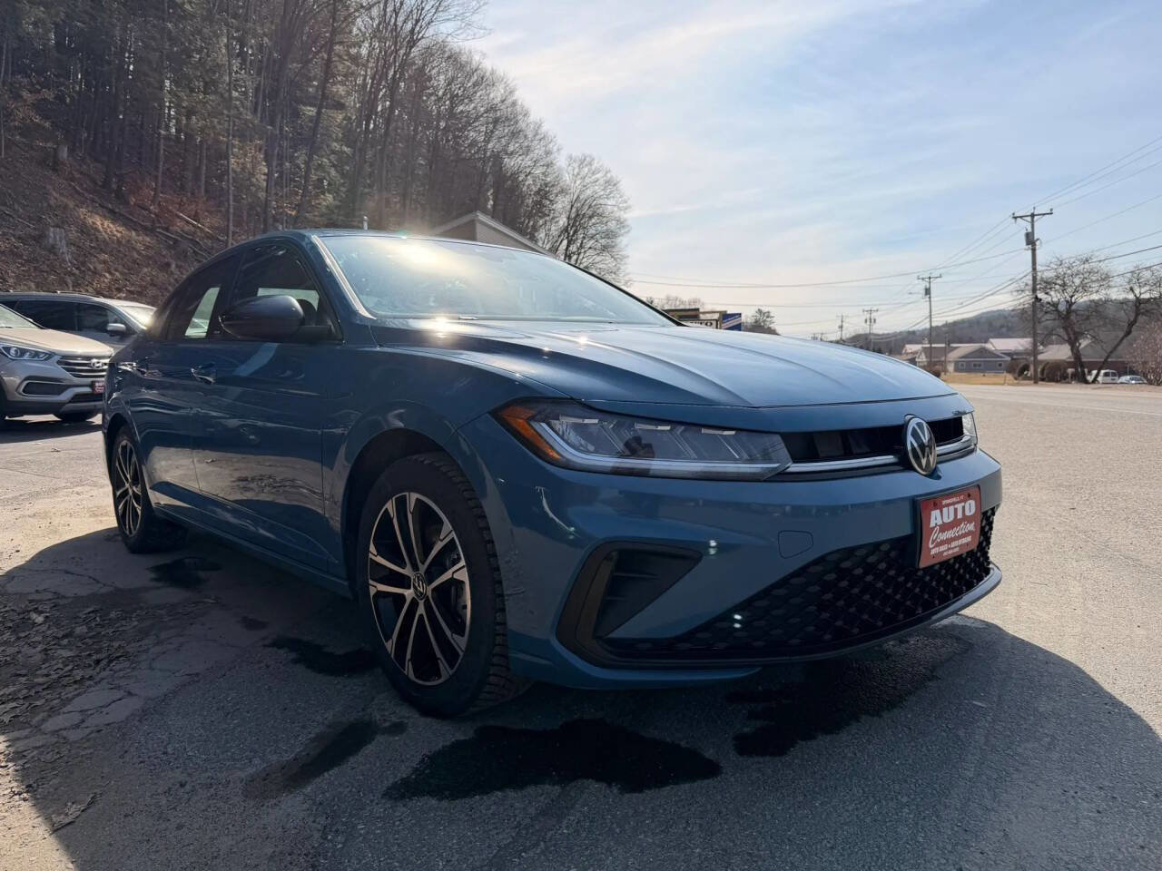 Used 2025 Volkswagen Jetta Sport image 3