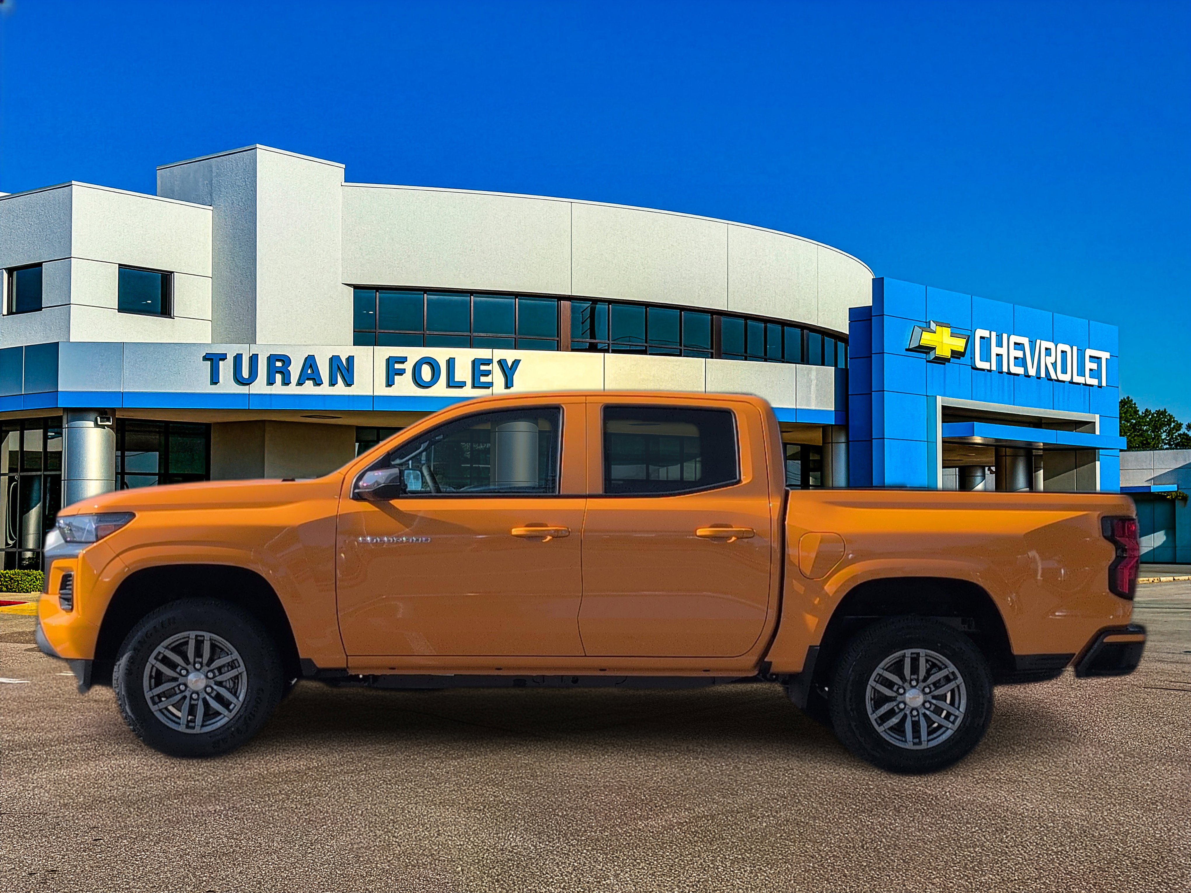 New 2026 Chevrolet Colorado LT RWD image 2