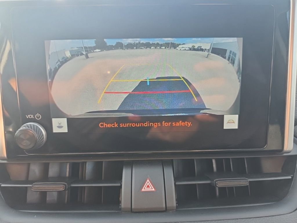 Used 2024 Toyota RAV4 LE image 29