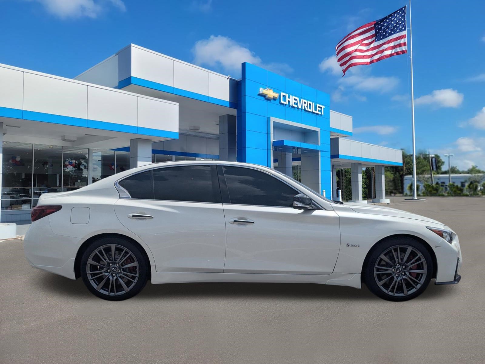 Used 2018 INFINITI Q50 Red Sport 400 w/ Sensory Package (Sport) image 3