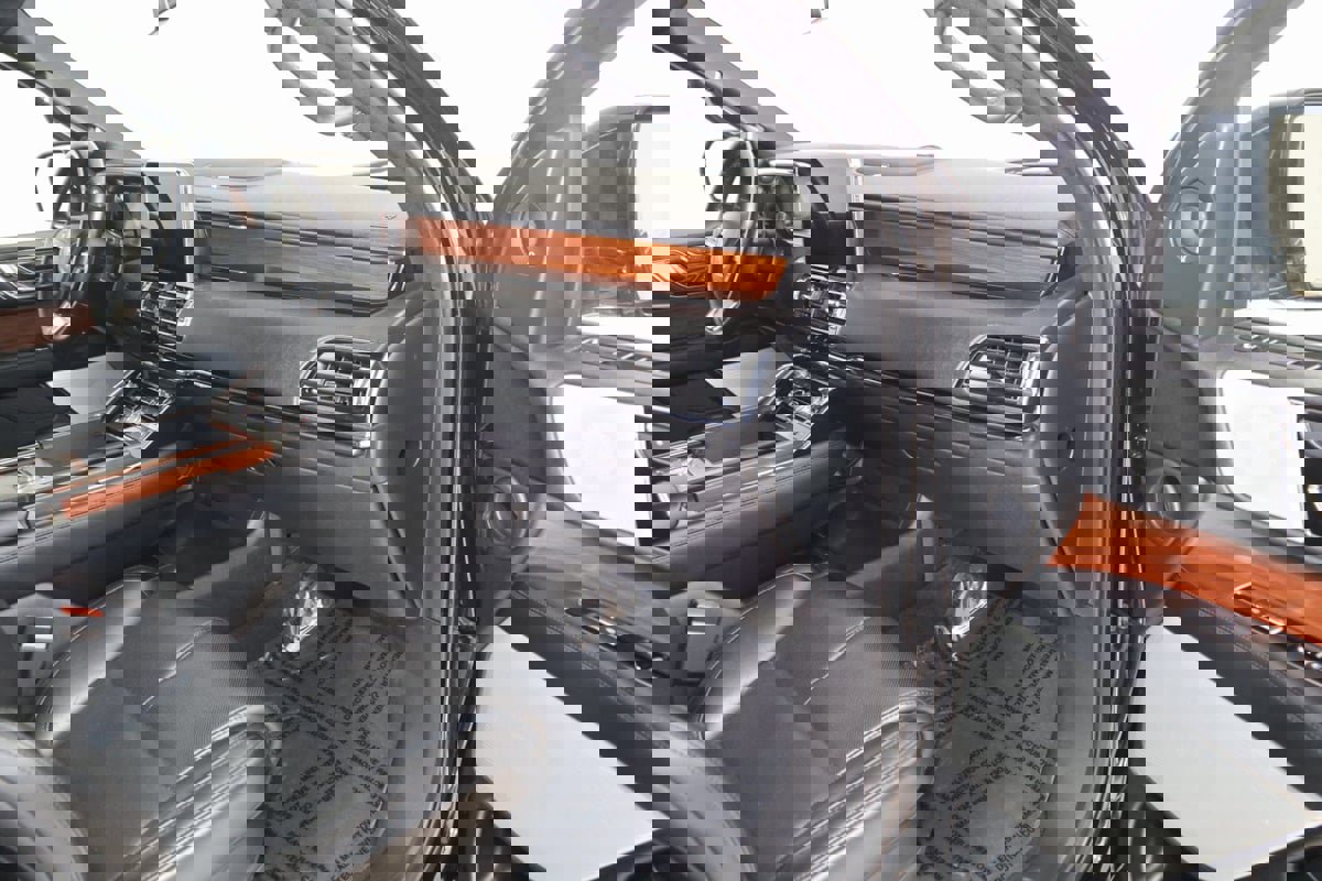 Used 2021 Lincoln Navigator Reserve w/ Luxury Package image 49