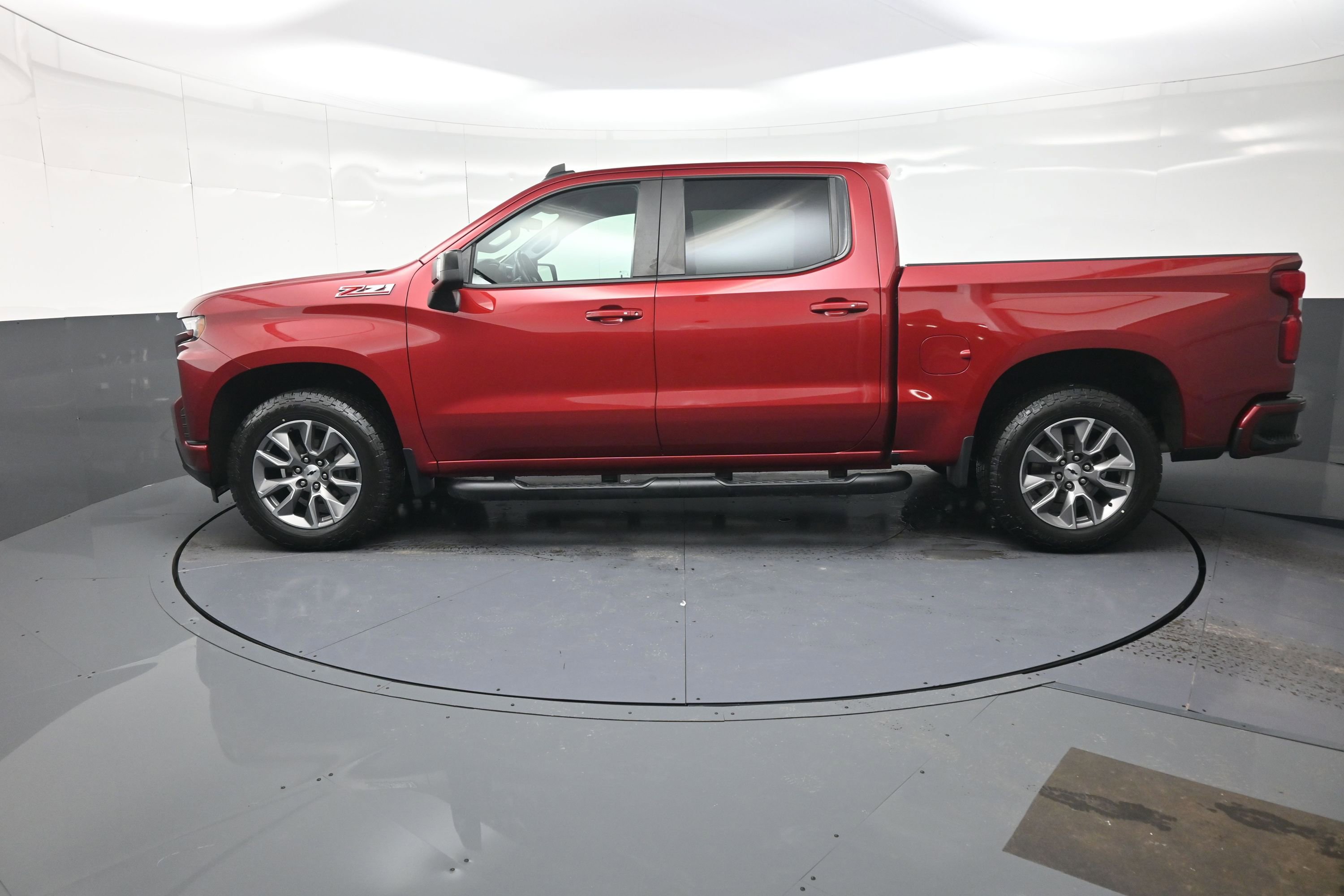 Used 2019 Chevrolet Silverado 1500 RST image 6