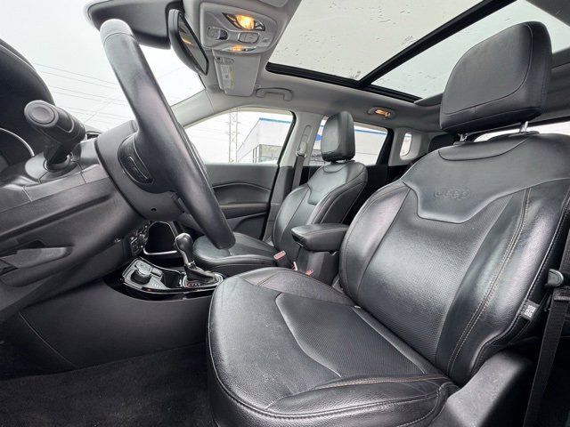 Used 2019 Jeep Compass Limited w/ Safety & Security Group image 13