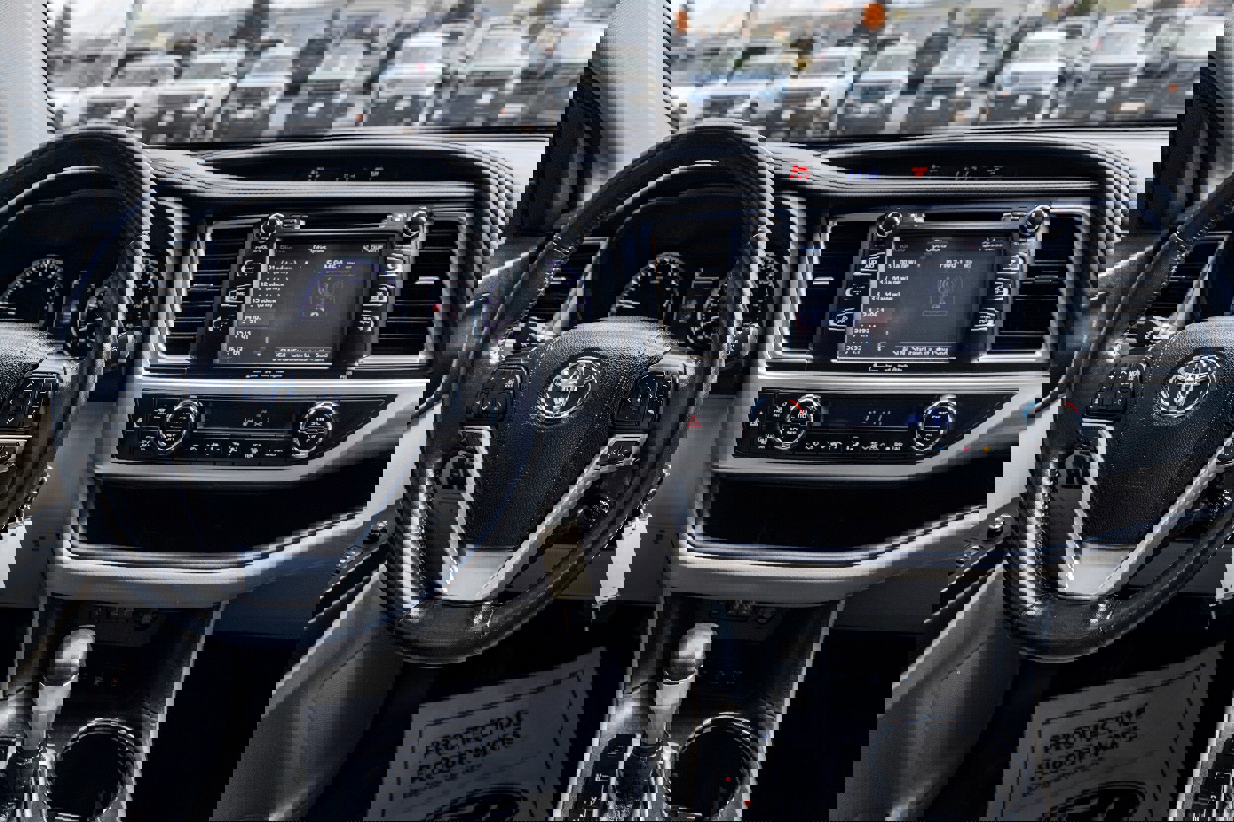 Used 2017 Toyota Highlander Plus w/ Carpet Mat Package image 18