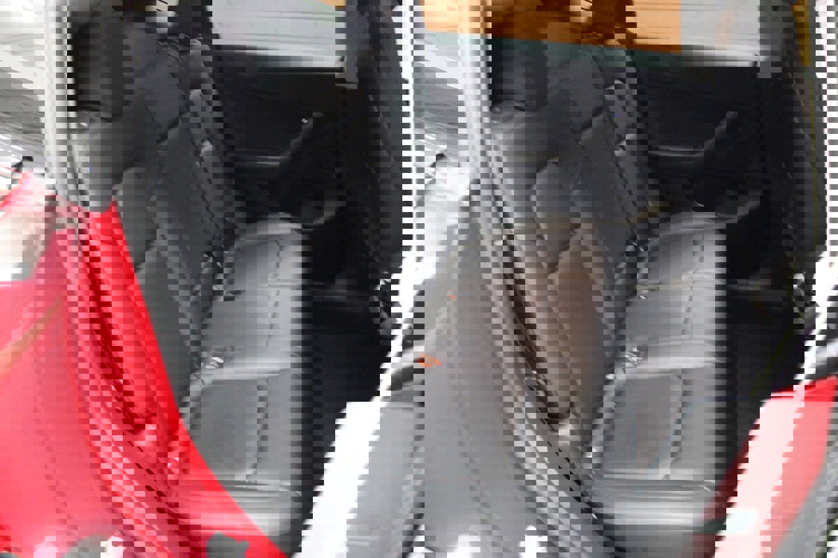 Used 2022 Tesla Model Y Performance image 12