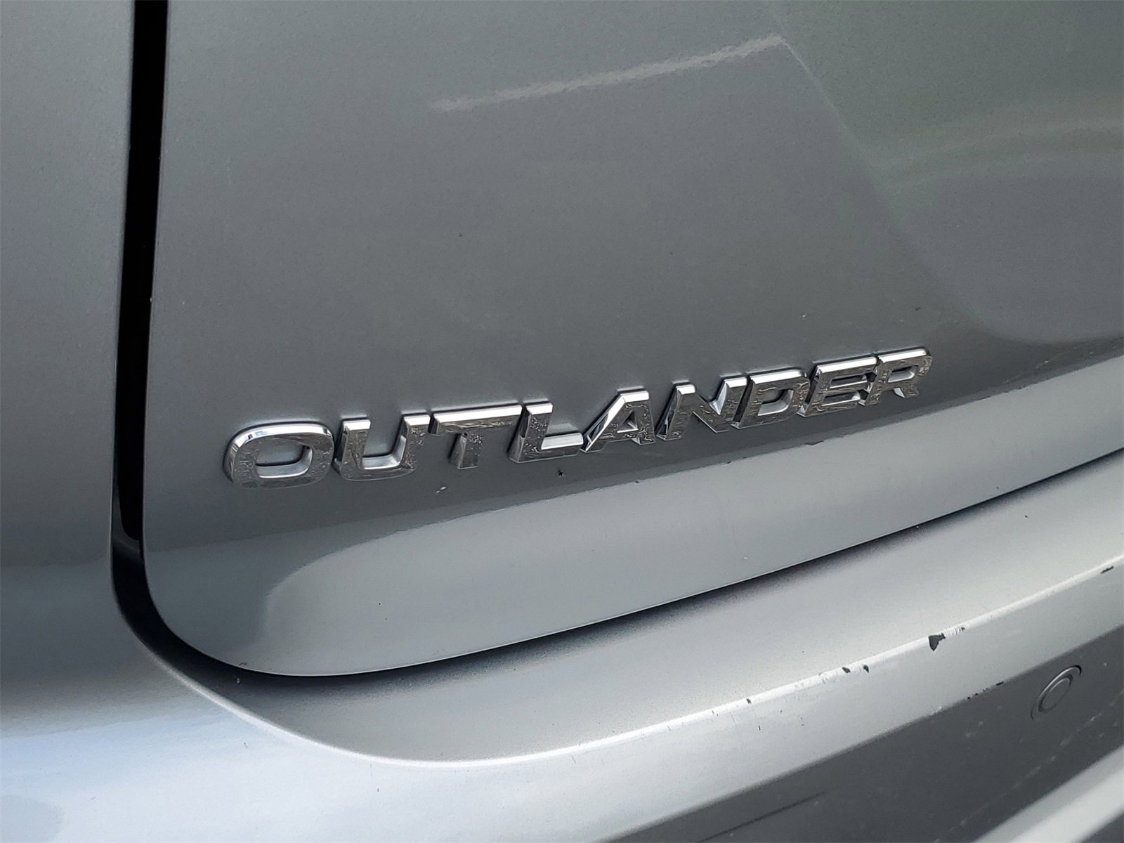 Used 2024 Mitsubishi Outlander SE image 28