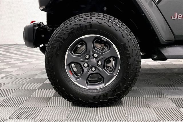 Used 2023 Jeep Gladiator Rubicon w/ Cold Weather Group AWD/4WD image 9