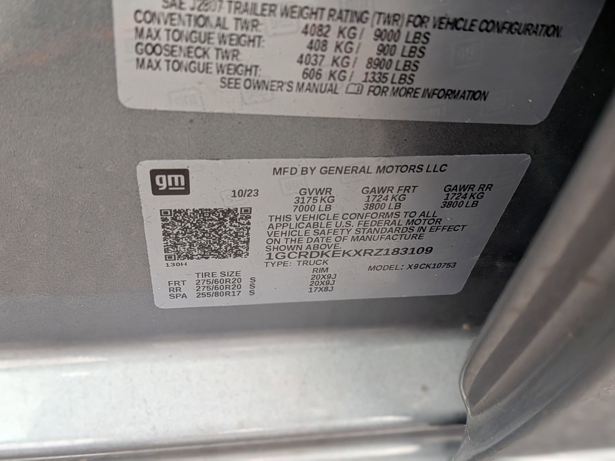 Used 2024 Chevrolet Silverado 1500 LT image 36