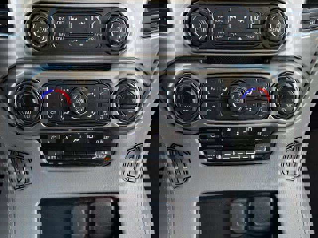 Used 2019 Chevrolet Tahoe LT image 19