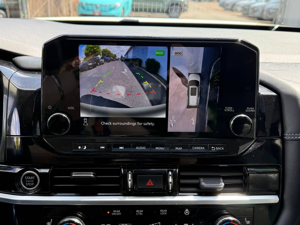Certified 2023 Nissan Pathfinder Platinum AWD/4WD image 27
