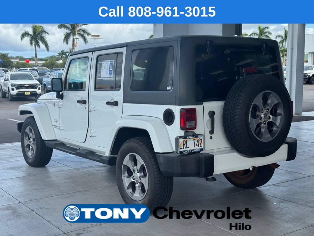 Used 2016 Jeep Wrangler Unlimited Sahara w/ Connectivity Group AWD/4WD image 3