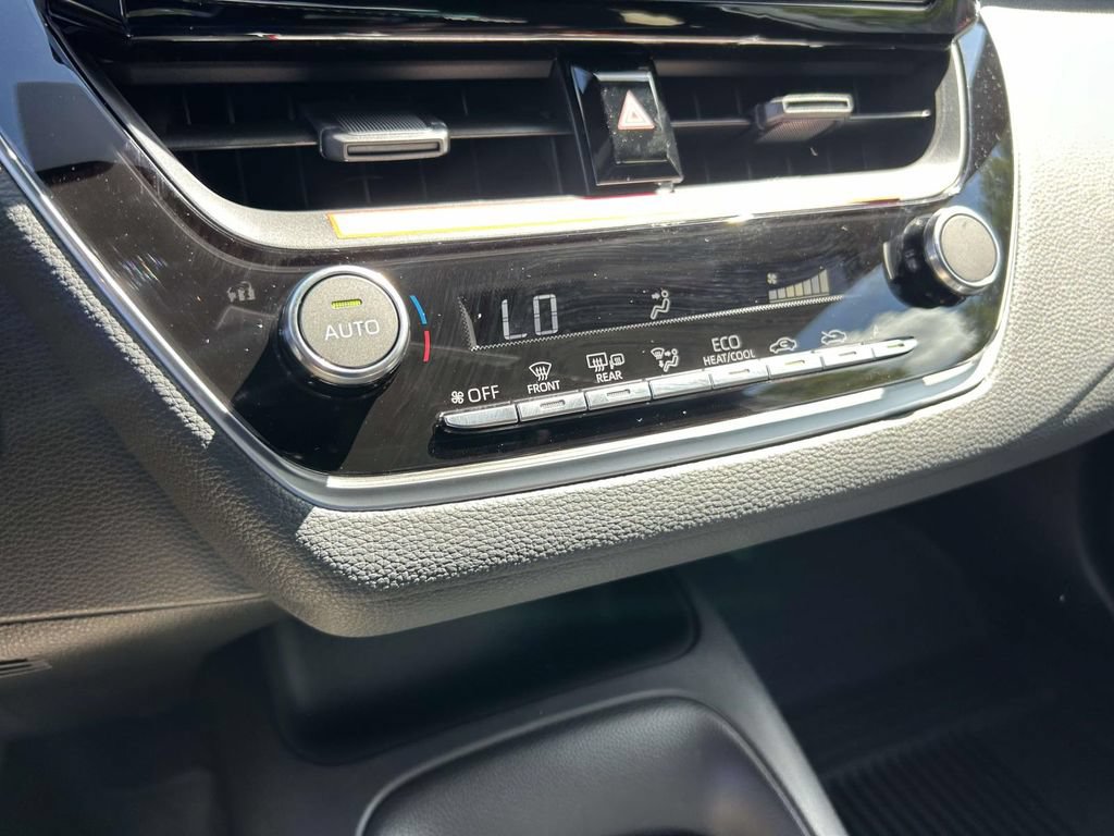 New 2026 Toyota Corolla SE FWD image 23