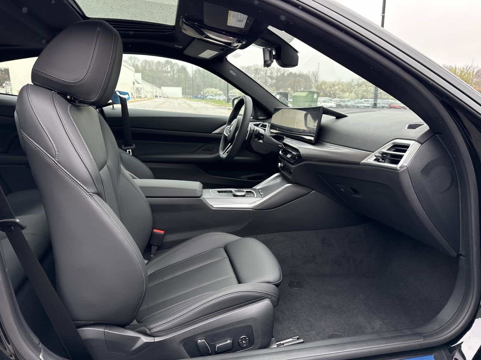 New 2026 BMW 430i xDrive Coupe w/ M Sport Package AWD/4WD image 16