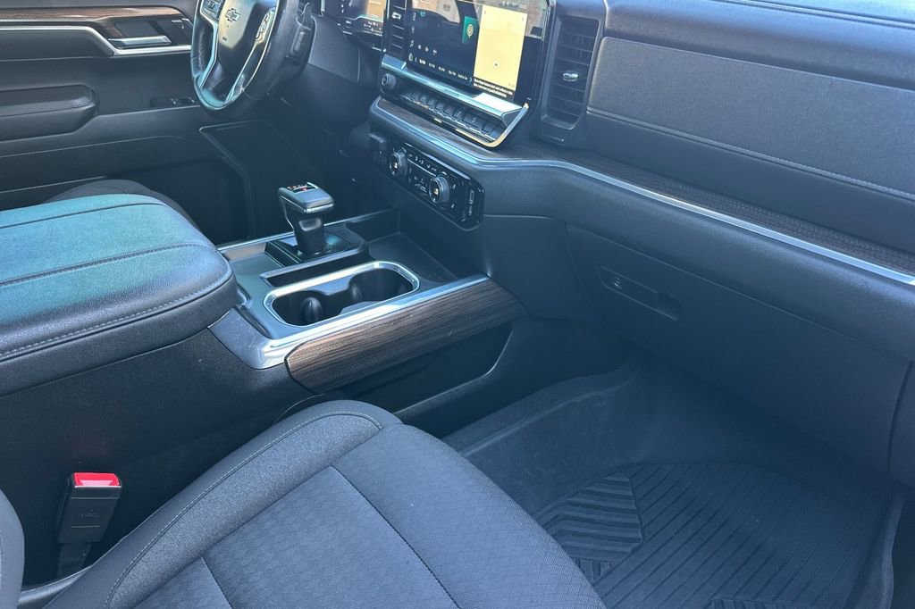 Used 2023 Chevrolet Silverado 1500 RST image 18