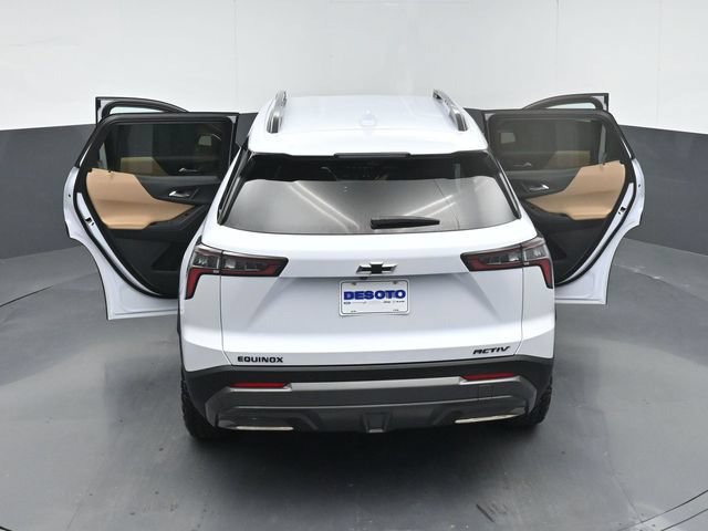 Used 2026 Chevrolet Equinox ACTIV w/ Convenience Package III FWD image 56