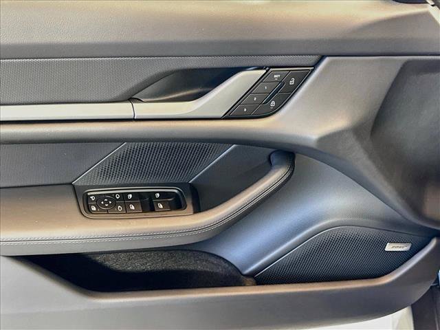 New 2026 Porsche Taycan AWD/4WD image 11