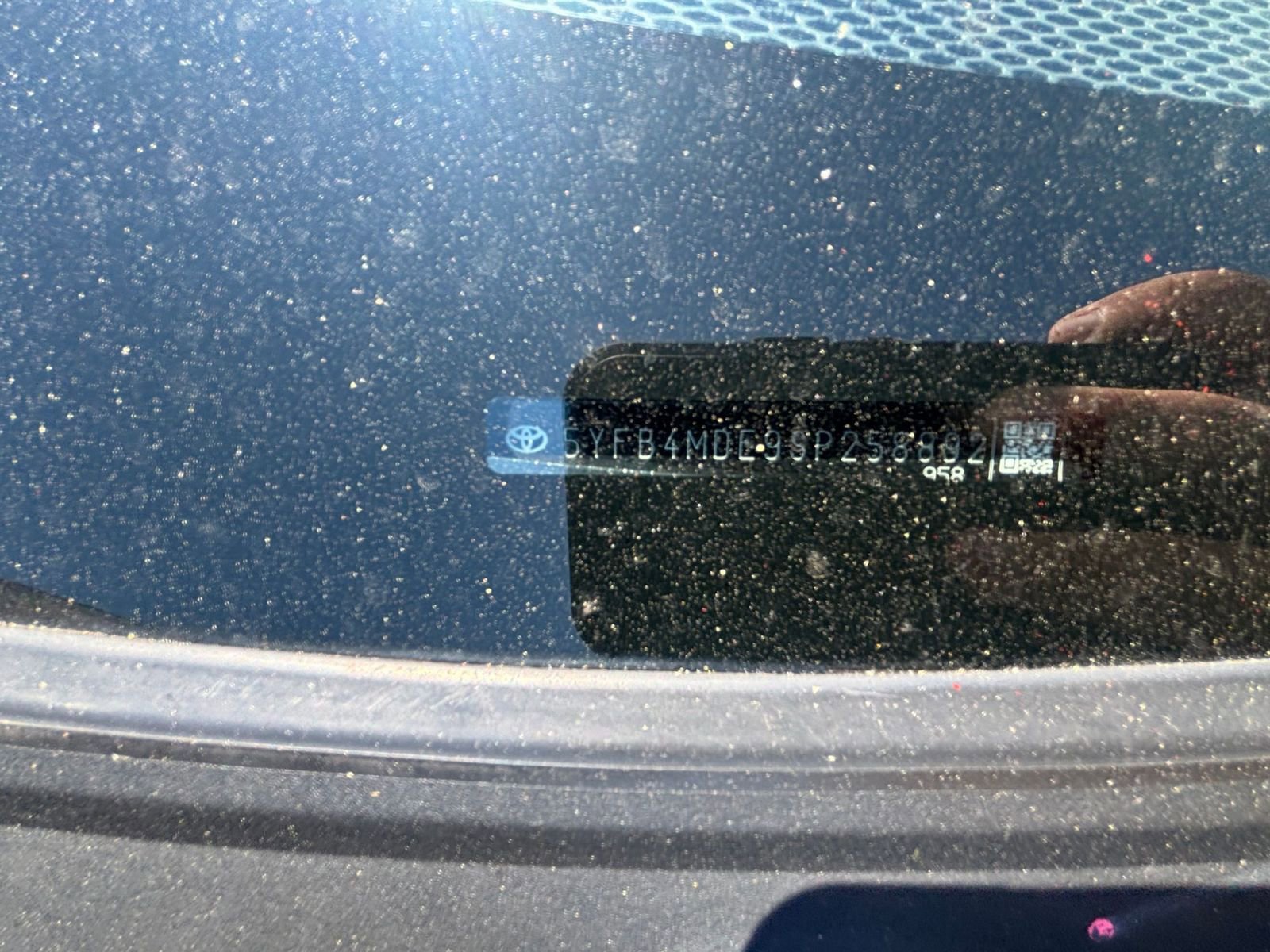 Used 2025 Toyota Corolla LE image 9