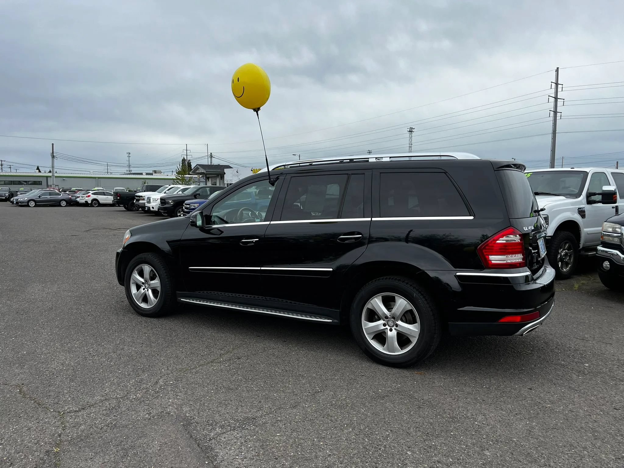 Used 2011 Mercedes-Benz GL 450 4MATIC image 5