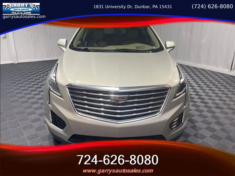 Used 2017 Cadillac XT5 Platinum image 2