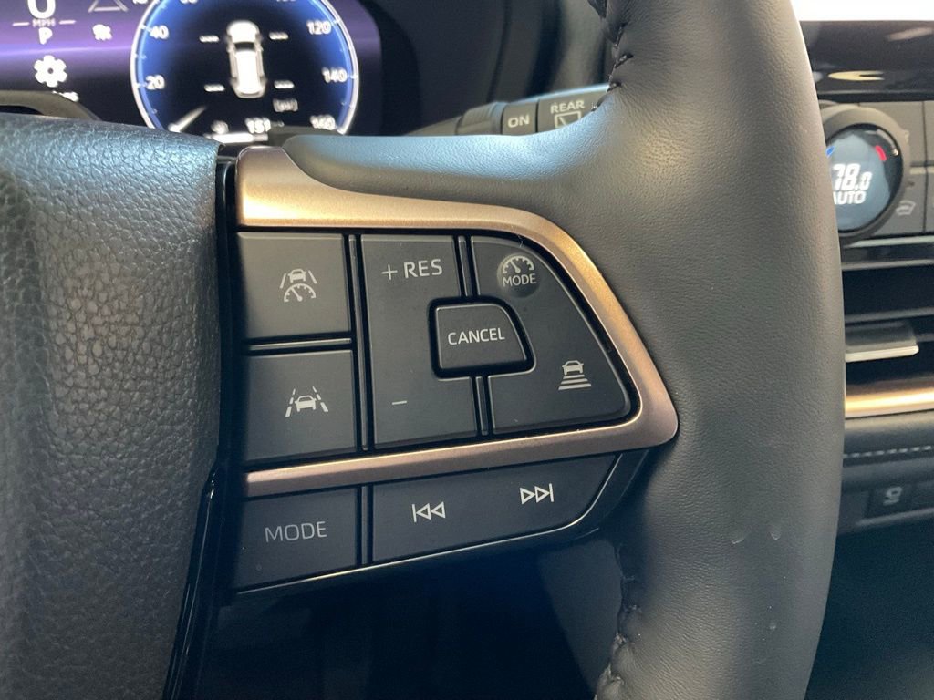 Used 2026 Toyota Grand Highlander MAX Platinum image 14