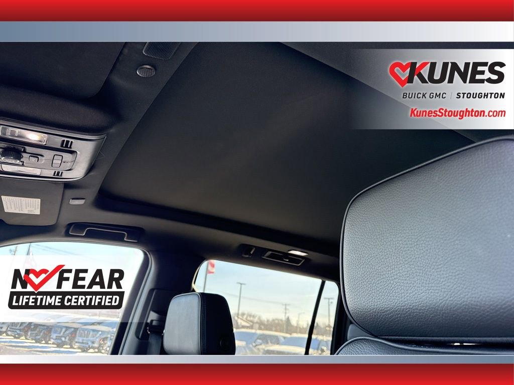 Used 2023 GMC Yukon XL Denali image 25