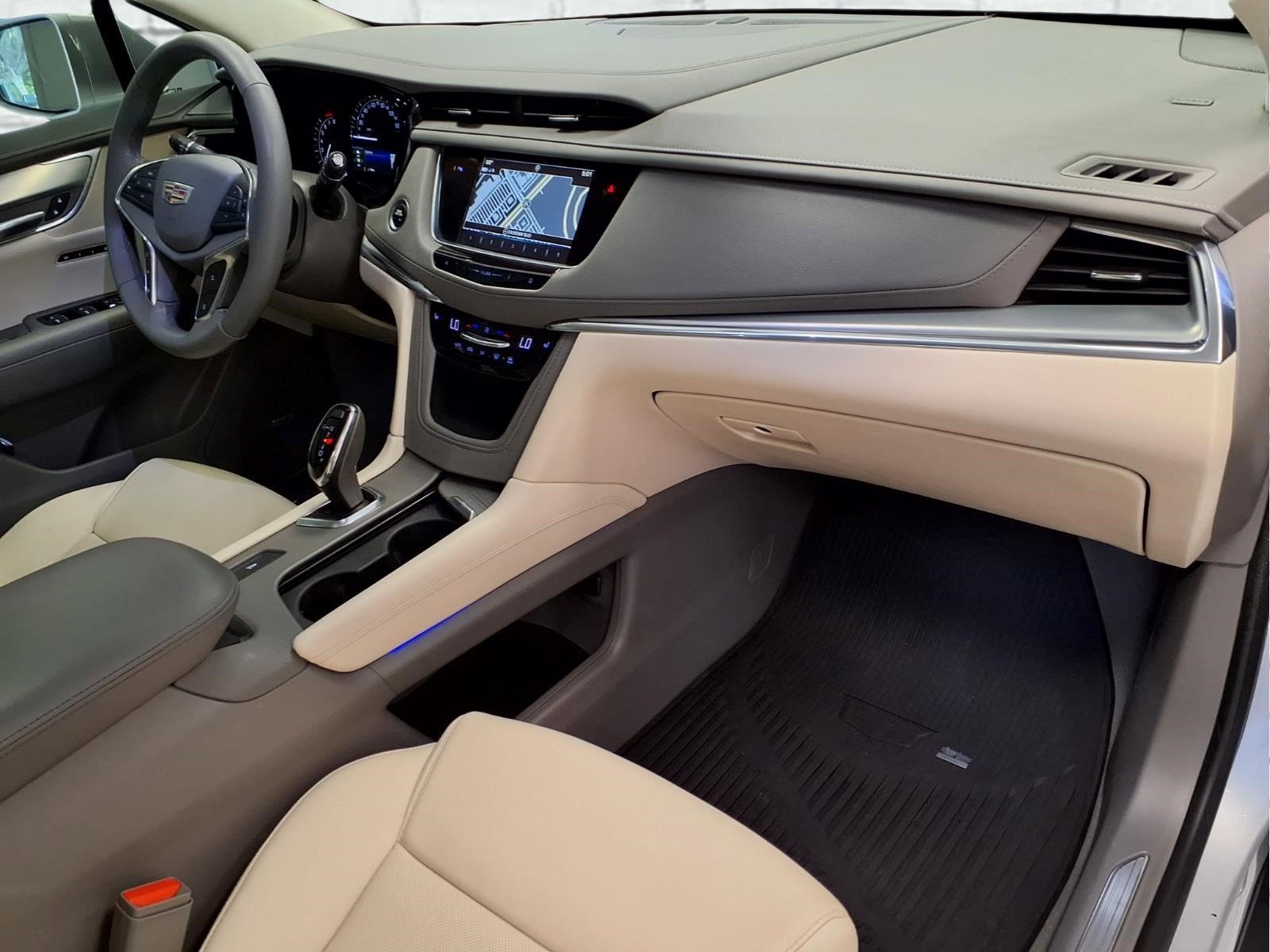 Used 2019 Cadillac XT5 Luxury FWD image 7