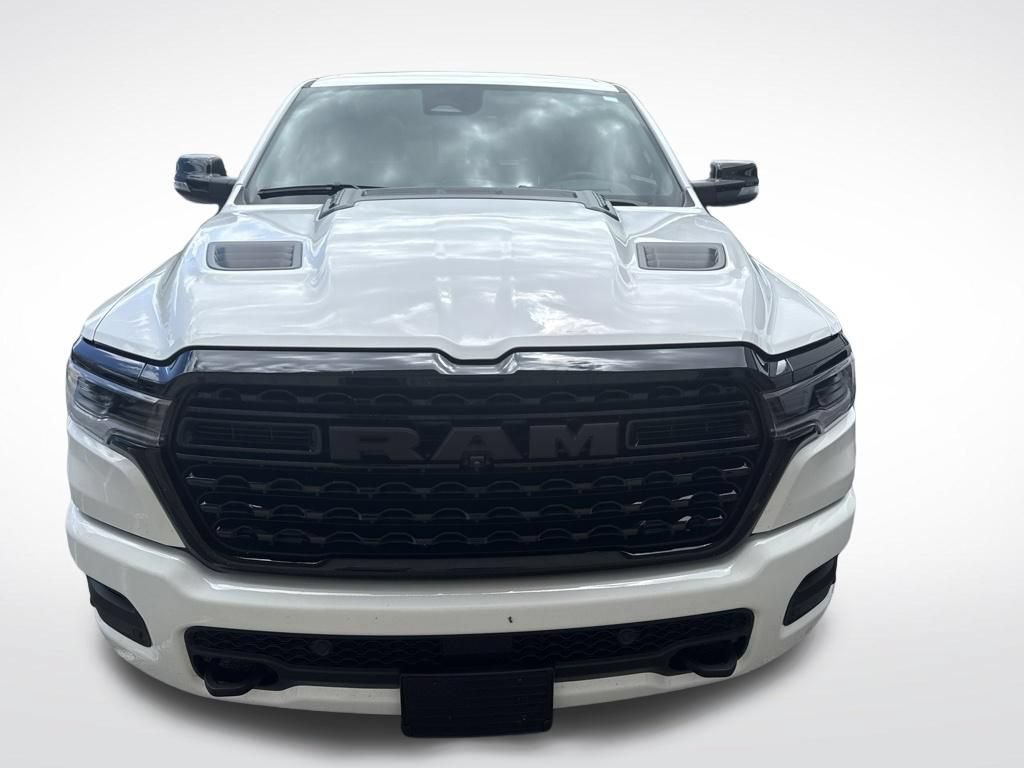 Used 2025 RAM 1500 Limited AWD/4WD image 4