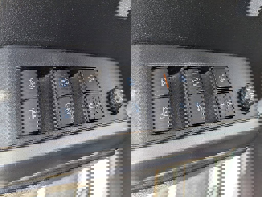 Used 2019 Toyota Tacoma SR5 image 15