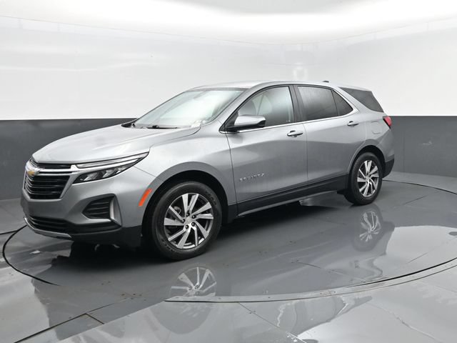 Used 2023 Chevrolet Equinox LT AWD/4WD image 2