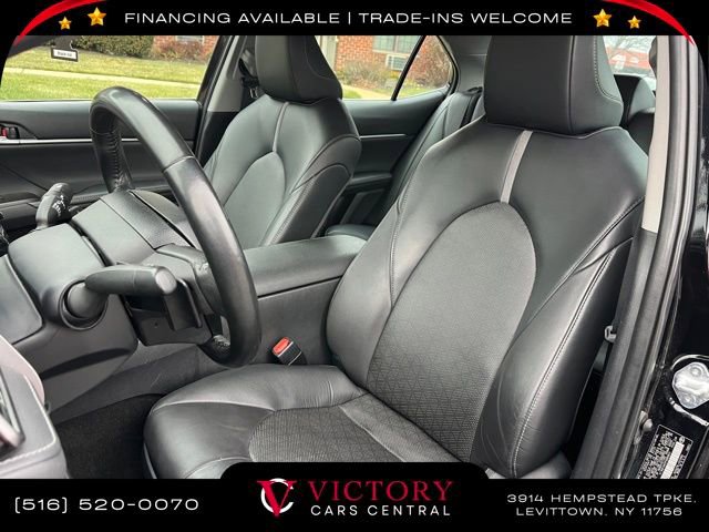 Used 2023 Toyota Camry XSE image 14