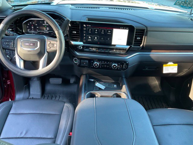 Used 2025 GMC Sierra 2500 SLT w/ SLT Convenience Package AWD/4WD image 4
