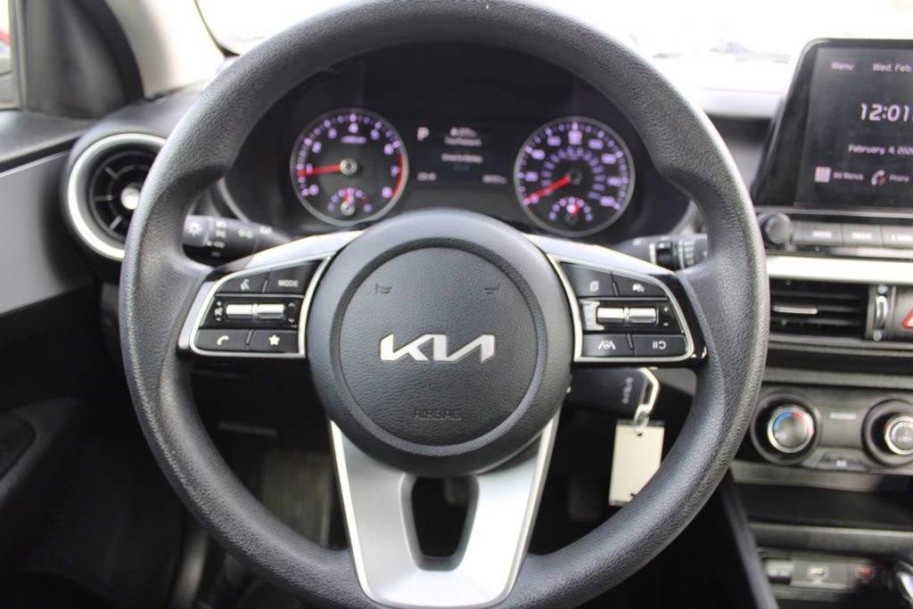 Used 2024 Kia Forte LXS image 25