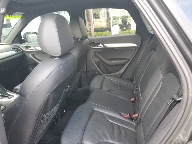 Used 2018 Audi Q3 2.0T Premium w/ Convenience Package FWD image 10