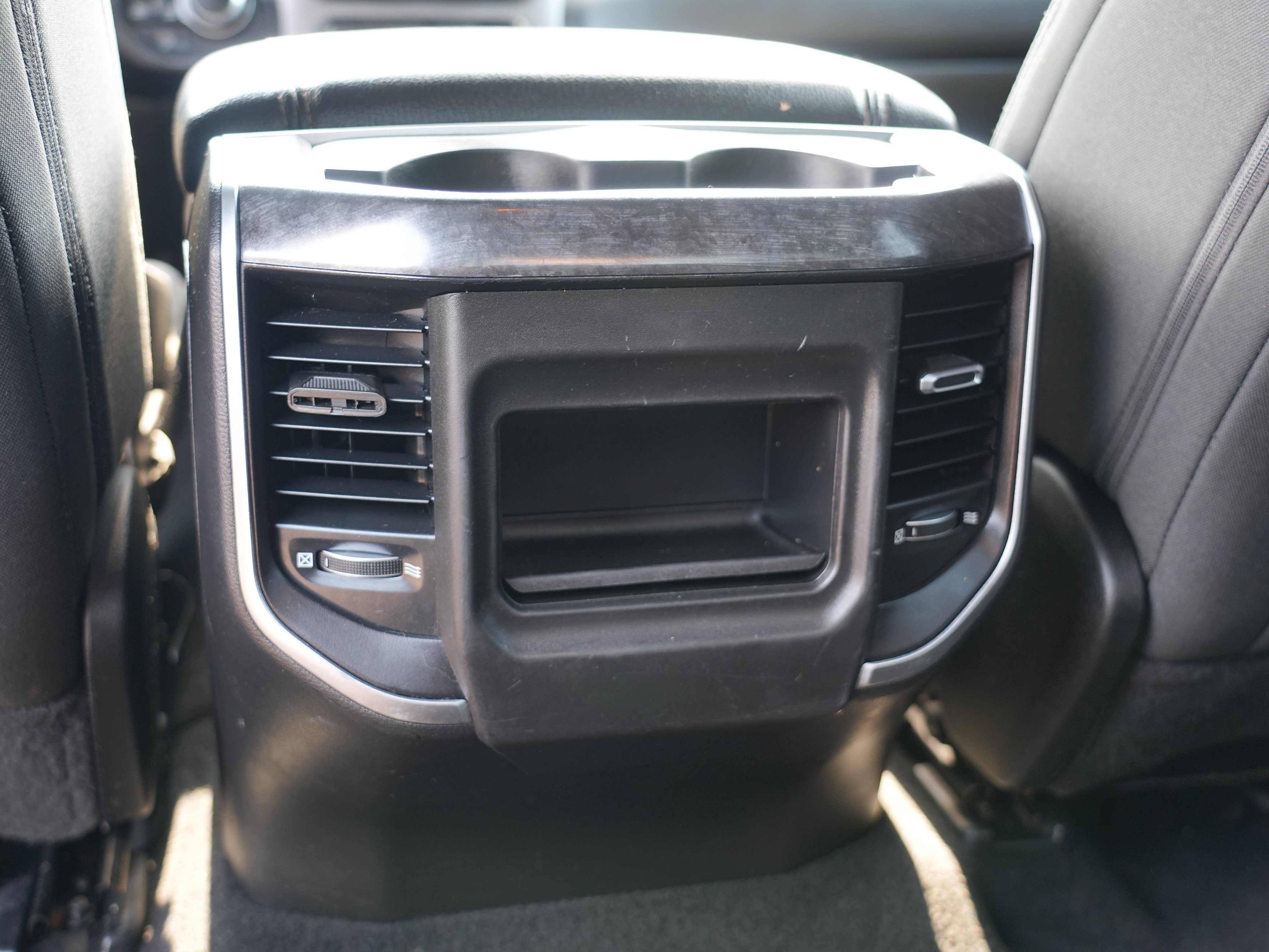 Used 2019 RAM 1500 Big Horn AWD/4WD image 26