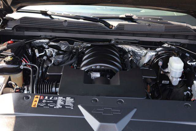 Used 2017 Chevrolet Silverado 1500 LT w/ All Star Edition AWD/4WD image 11