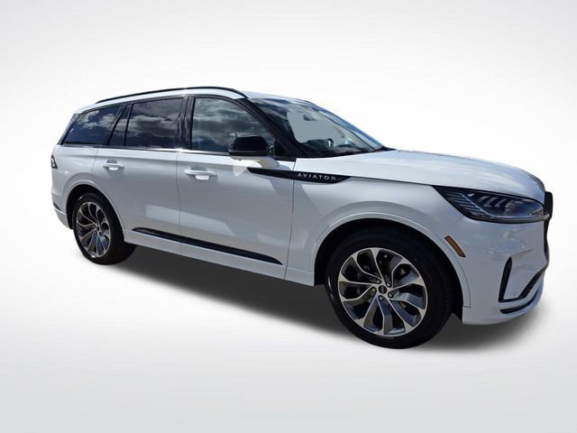 New 2026 Lincoln Aviator 2WD w/ Jet Appearance Package image 1