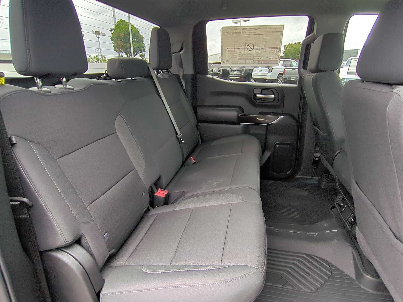 New 2026 Chevrolet Silverado 1500 Custom Trail Boss w/ Midnight Edition AWD/4WD image 23