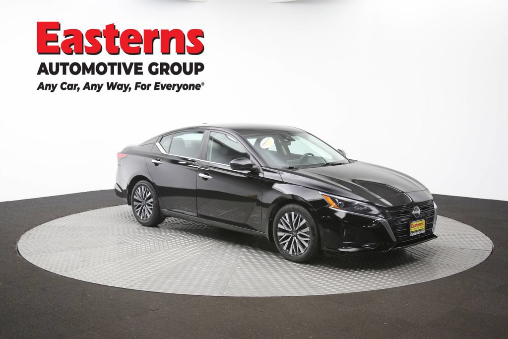 Used 2023 Nissan Altima 2.5 SV FWD image 48