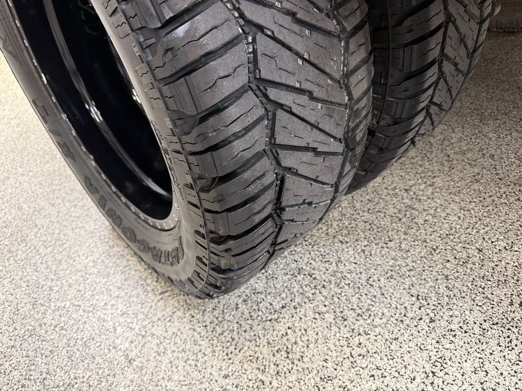 Used 2022 Ford F450 Limited w/ FX4 Off-Road Package AWD/4WD image 52