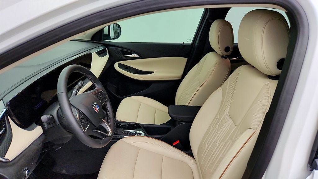 Used 2026 Buick Encore GX Avenir FWD image 19
