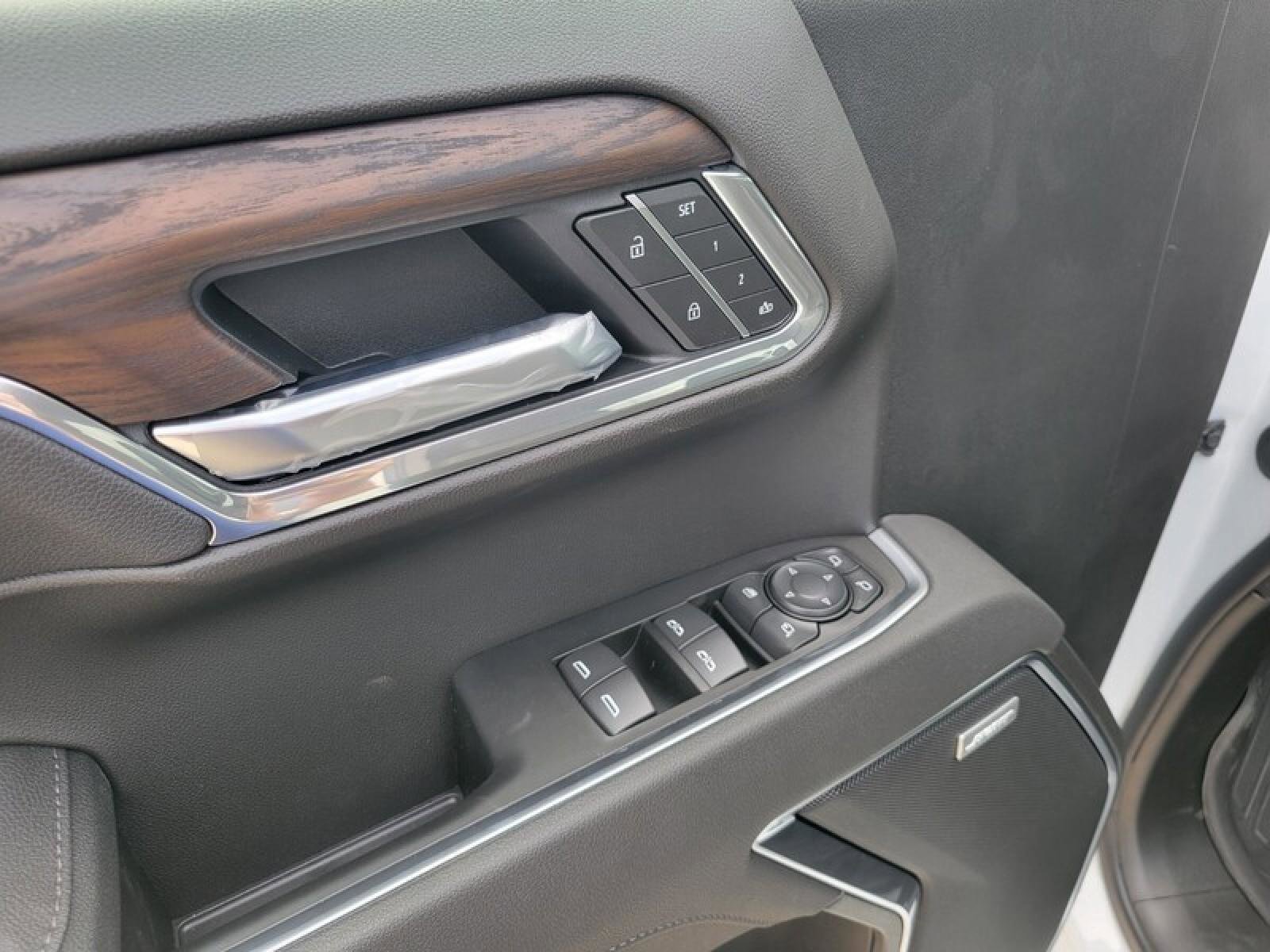 New 2026 GMC Sierra 1500 SLT w/ SLT Premium Plus Package image 14