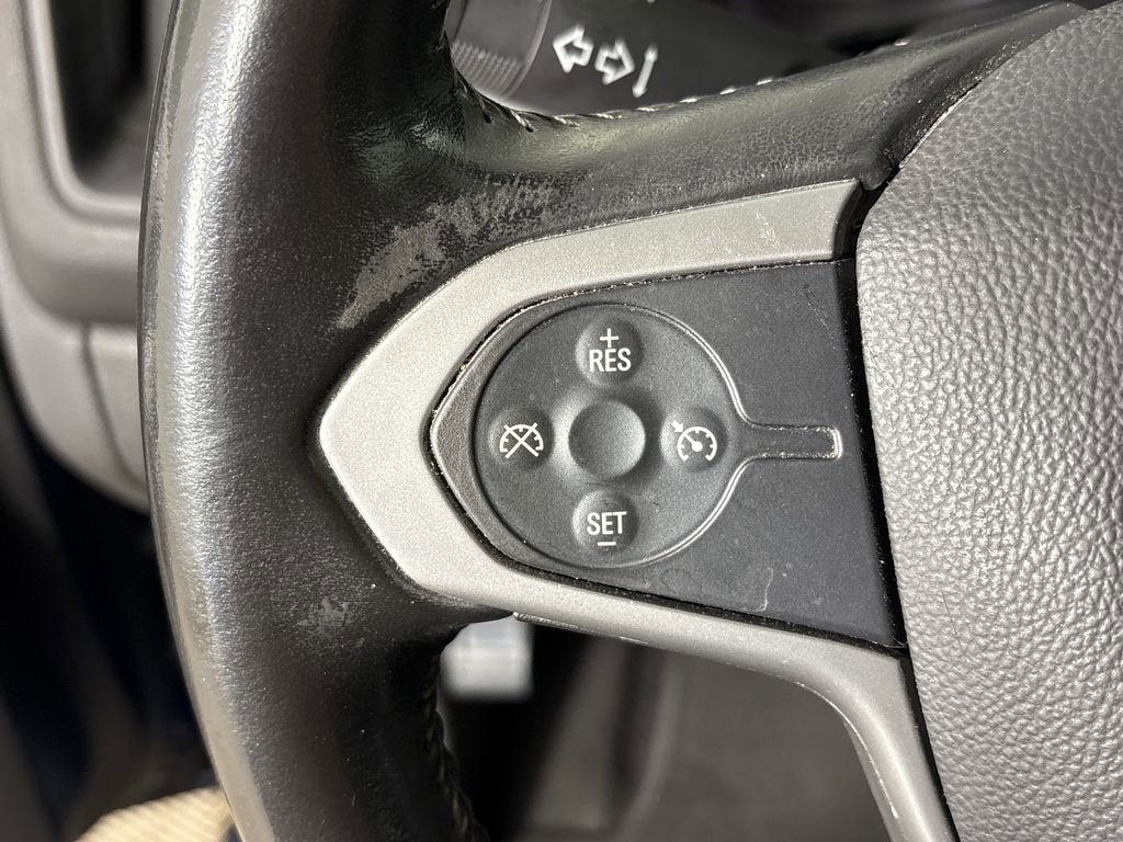 Used 2020 Chevrolet Colorado LT w/ Colorado RST Special Edition RWD image 18